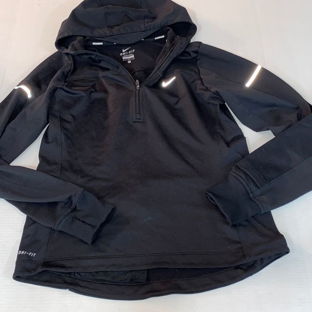 Women’s size medium long sleeve dri fit zip shirt nike - Picture 1 of 5
